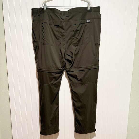 REI Co-op Sahara Convertible Cargo Pants Olive Greens Plus Size 22W - Picture 7 of 8